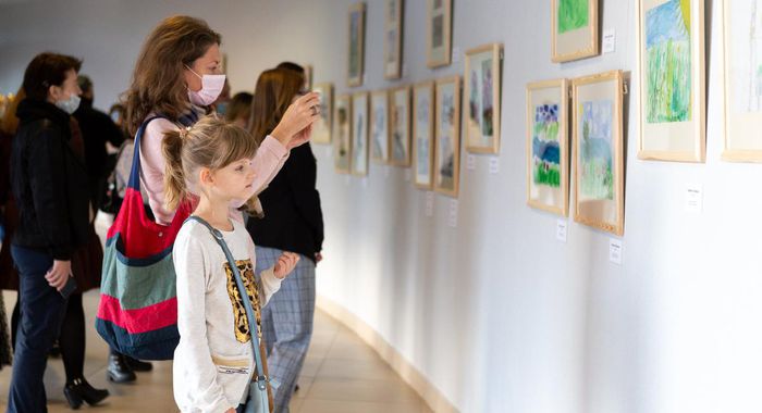 В музее «Новый Иерусалим» открылась выставка рисунков «Пленэр 2021»