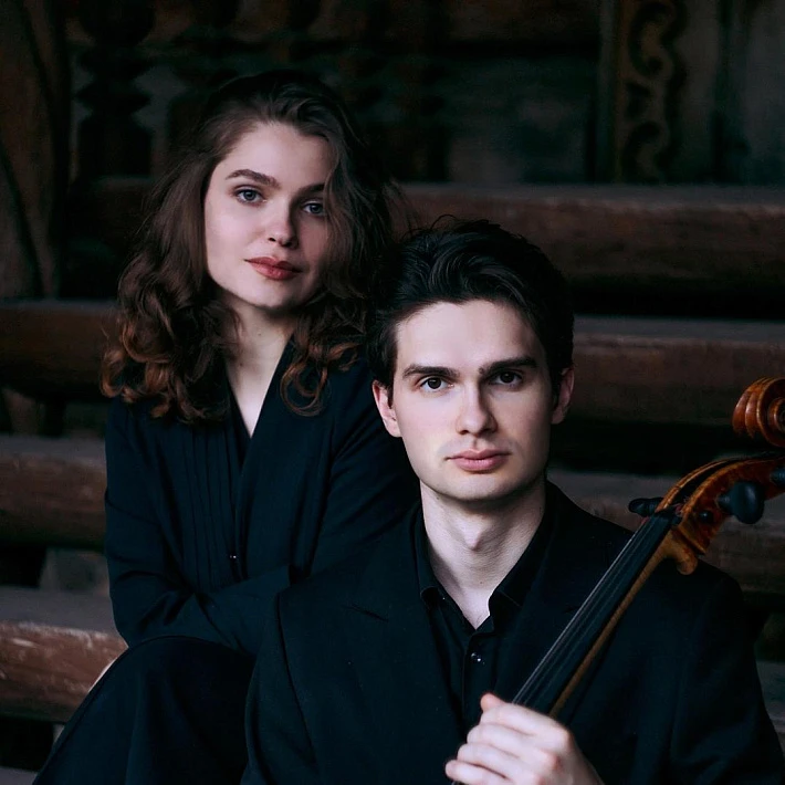 «Виолончельные истории». Концерт Ильи Яшина и Яны Батиной