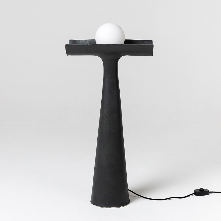 Напольная лампа Light Catcher Иван Басов, Семен Лавданский, Настя Дуленко © Всероссийский музей декоративного искусства